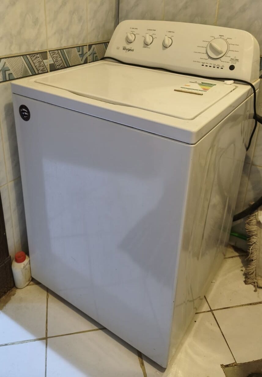 Al Rawdah, Household Items, SAR 5007001500,  Automatic Stove And Washing Machine For Sale