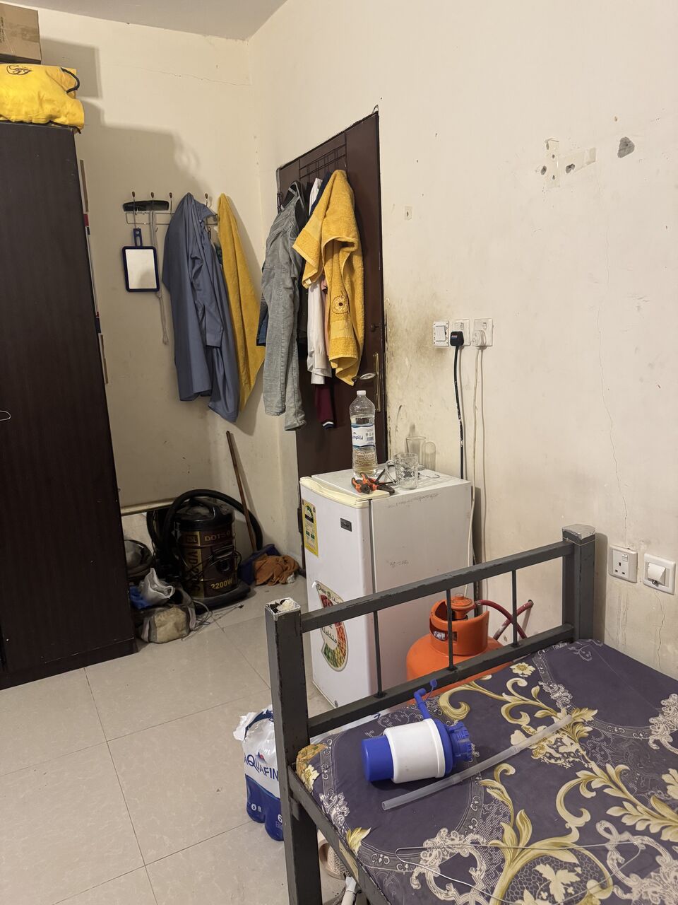 Riyadh, Bedspace For Rent, SAR 425/month,  200 Sq. Feet,  Bed Space Available Ghirnata Khalid Bin Waleed Road