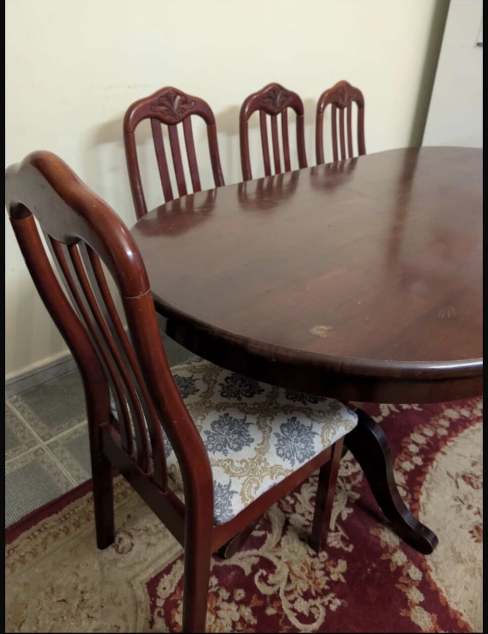 Jeddah, Furniture, SAR 550,  Dining Table, Sofa Business