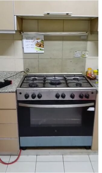 Al Malaz, Appliances, SAR 1100,  NEW COOKING RANGE FOR SALE