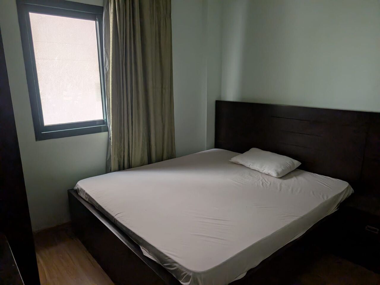 Manama, Apartments, Flats, Houses & Villas, BHD 220/month,  2 BR,  Exhibition Road:- 2BHK Semifurnished Flat On Rent