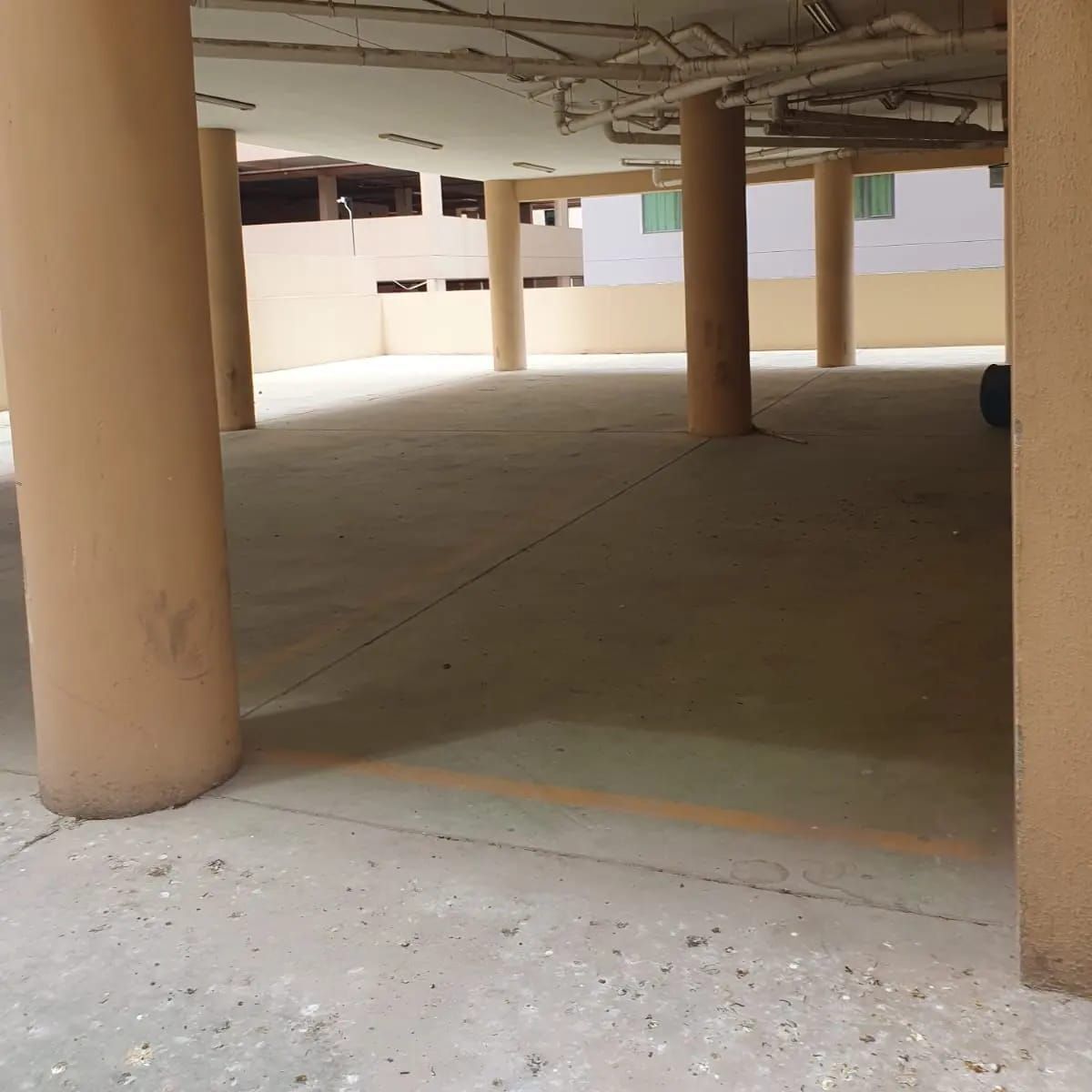 Manama, Apartments, Flats, Houses & Villas, BHD 220/month,  2 BR,  Exhibition Road:- 2BHK Semifurnished Flat On Rent