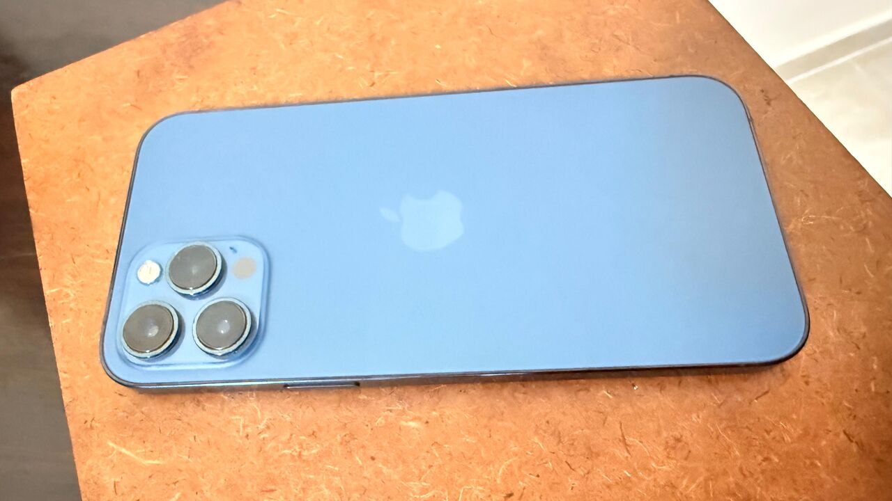 Al Mutrafiah, Electronics, SAR 2100,  IPhone 12Pro Max 256 GB Pacific Blue Colour