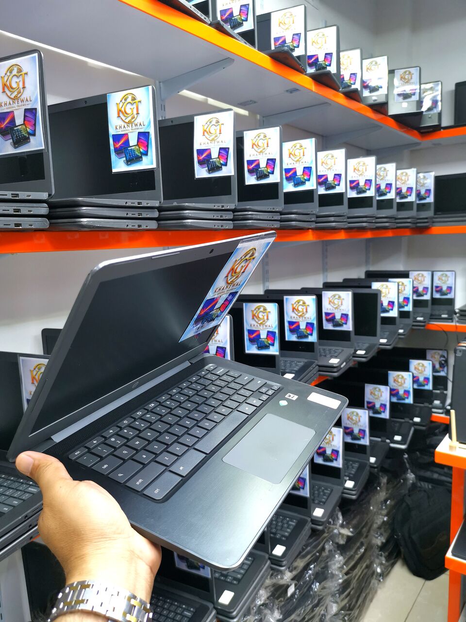 Manama, Computers, BHD 20,  Hp Chromebook 14.1 Inches 20bd