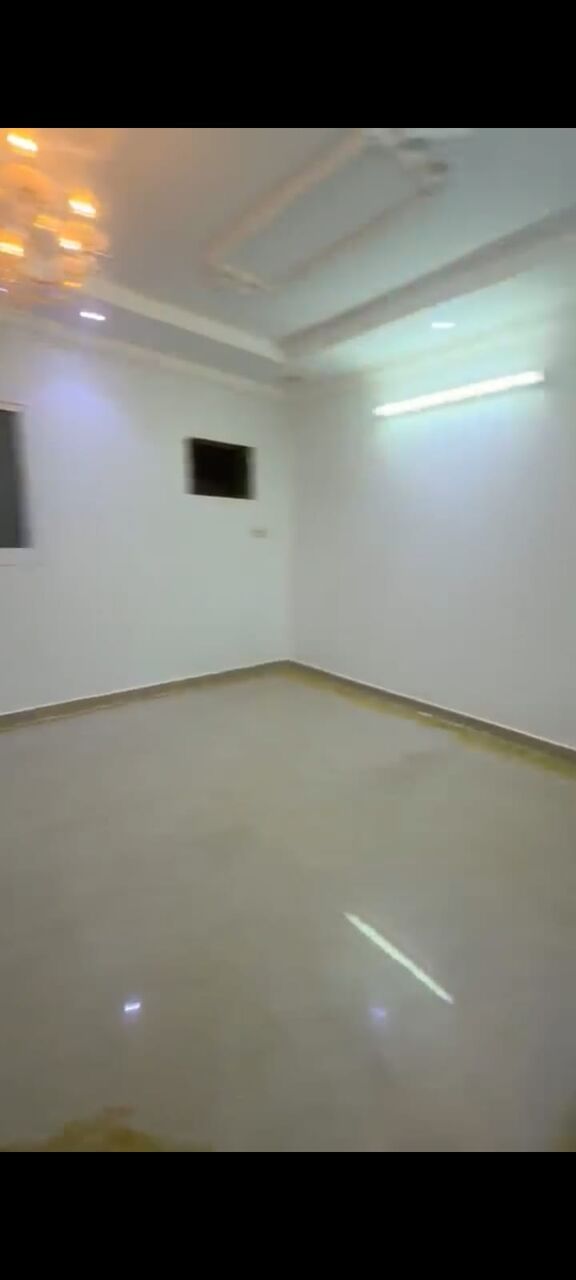 Al Naseem, Apartments, Flats, Houses & Villas, SAR 45000/year,  4 BR,  Family Villa Ground Floor With Large 4 Beadrooms 3 Bath Outside Space Majis Car Parking In