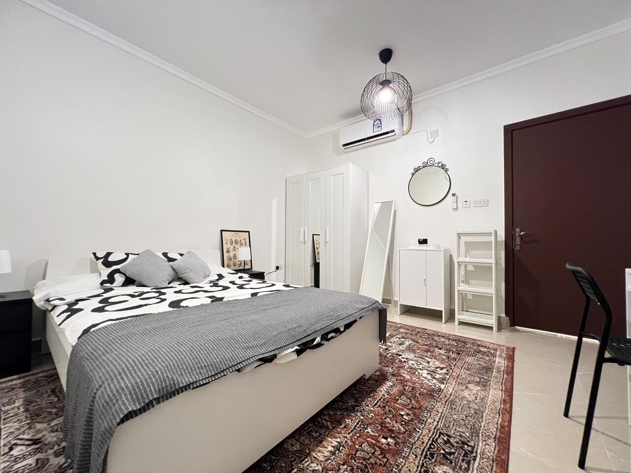 Salwa, Apartments, Flats, Houses & Villas, KWD 300/month,  Furnished,  1 BR,  Salwa &ndash; Lovely, Furnished One Bedroom Apartment W/small Yard