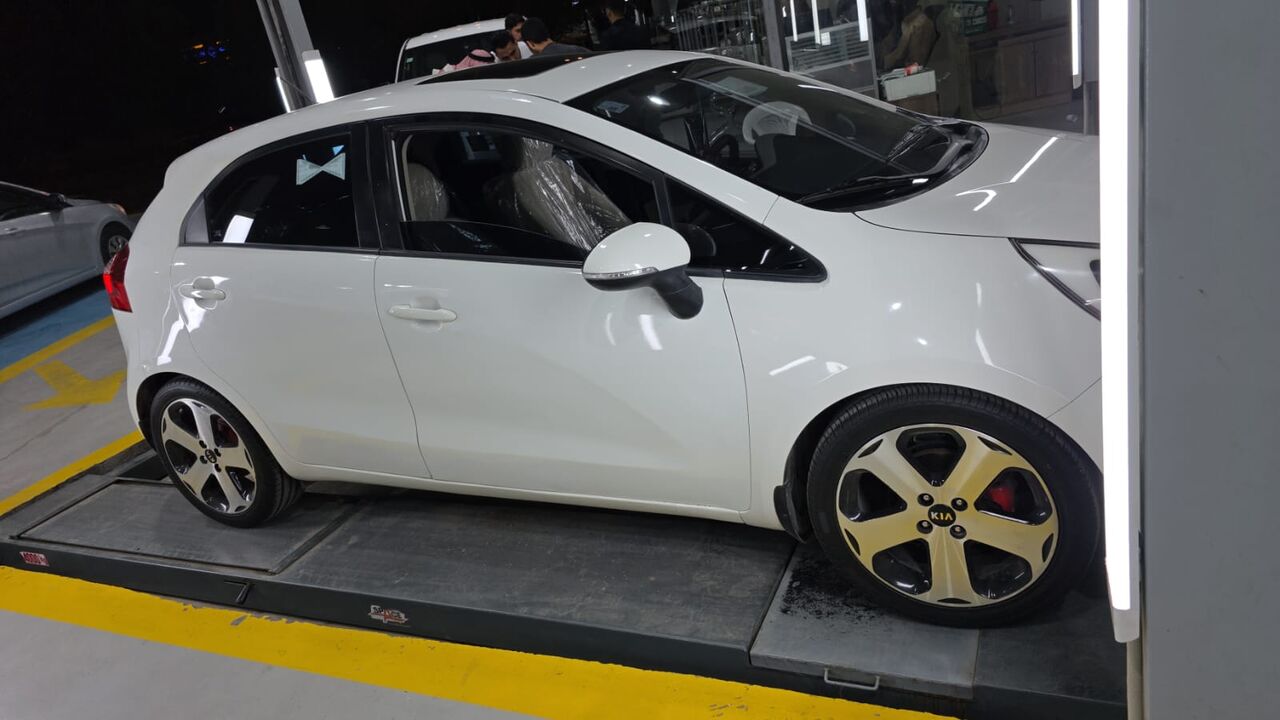 Al Aziziyah, Vehicles, Cars & Trucks , SAR 22000,  Kia Rio Hatchback,  2014,  Automatic,  220000 KM,  Urgent Selling Final Exit