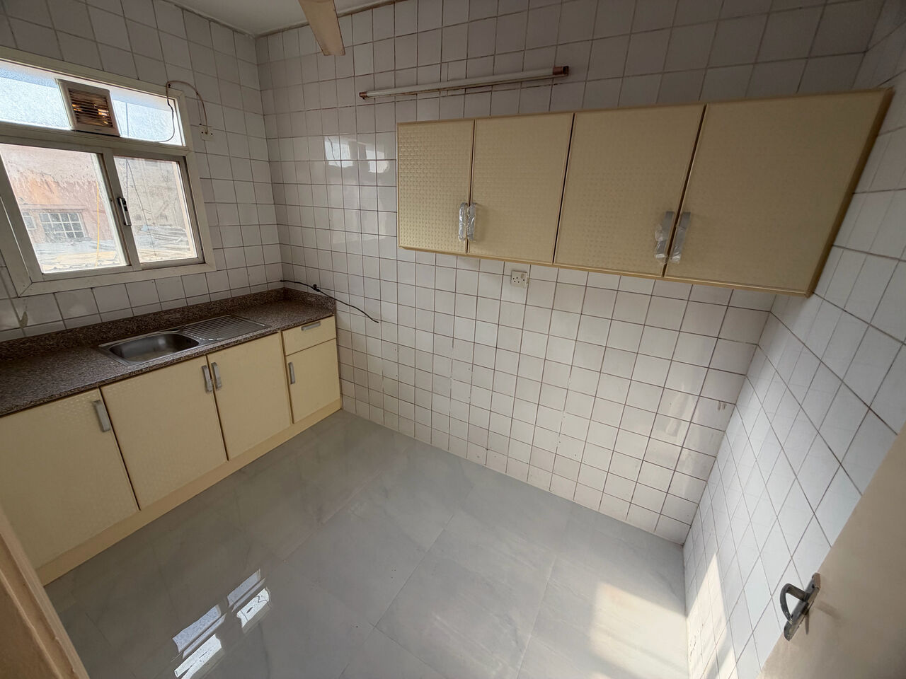 Ras Rumman, Apartments, Flats, Houses & Villas, BHD 160/month,  2 BR,  2 Bedroom Flat For Rent Without Ewa
