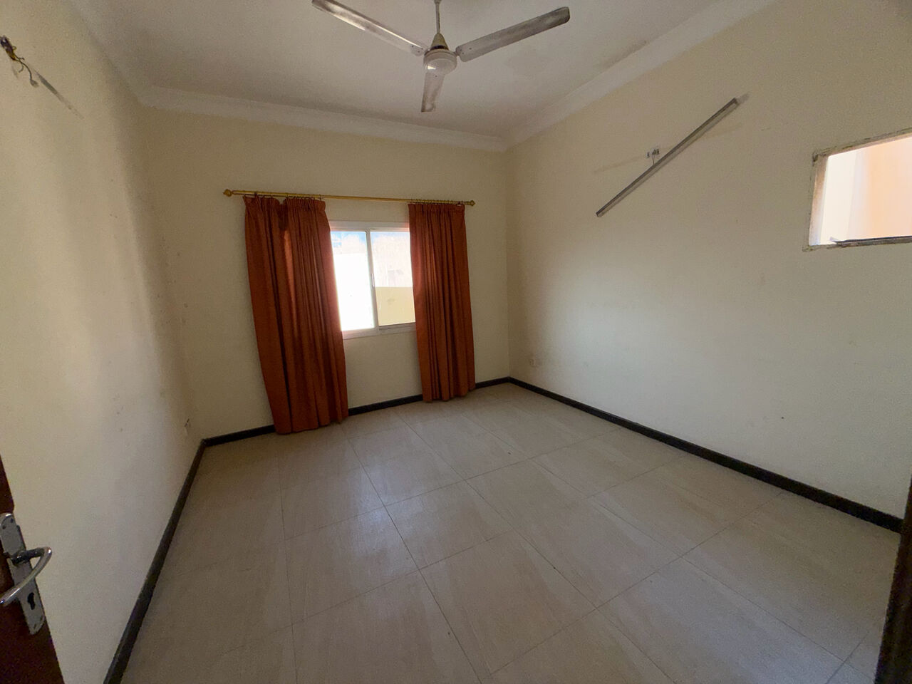 Hoora, Apartments, Flats, Houses & Villas, BHD 175/month,  2 BR,  2 Bedroom Flat For Rent Without Ewa