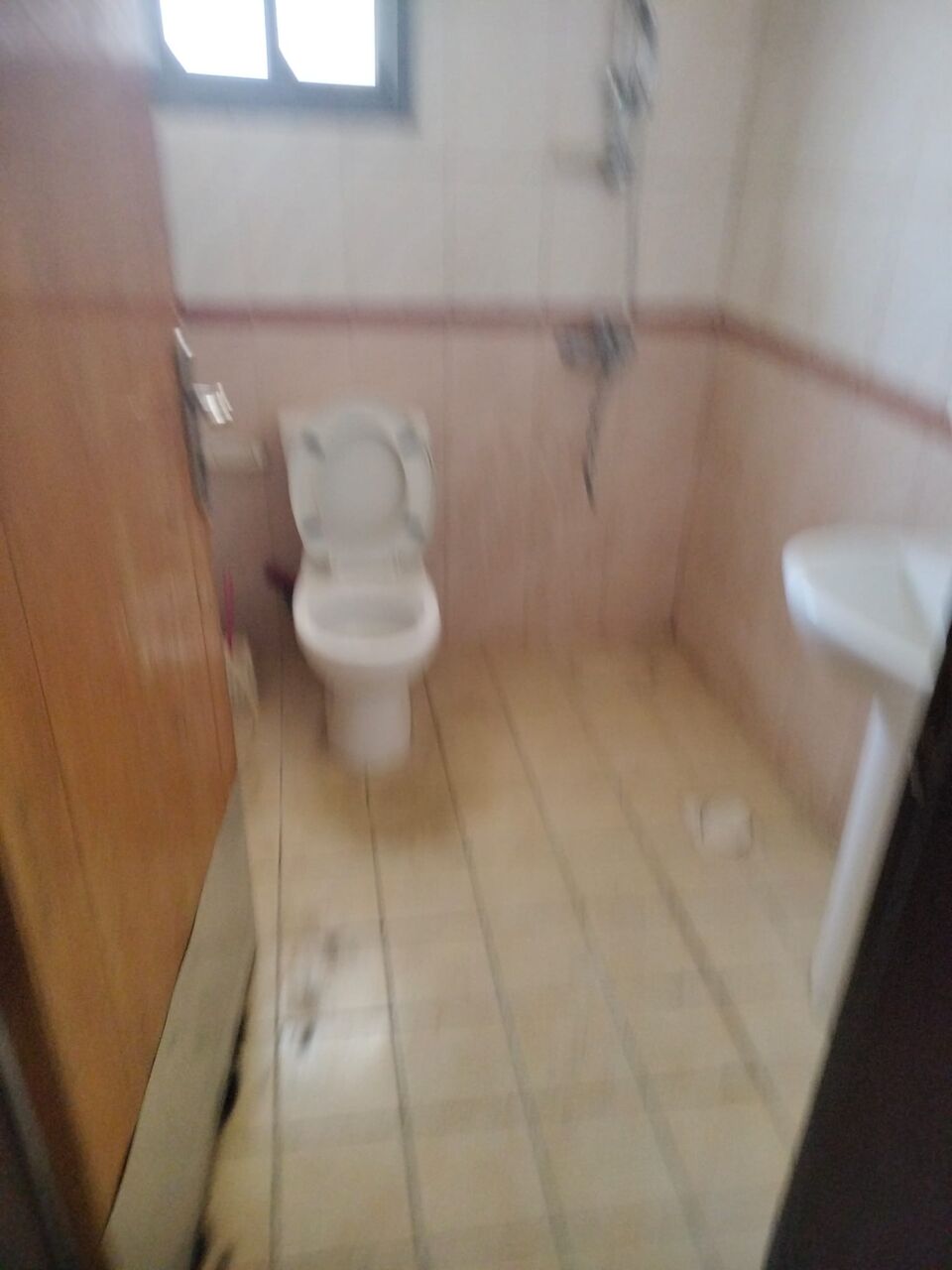 Manama, Apartments, Flats, Houses & Villas, BHD 220/year,  2 BR,  Apartment For Rent In Qudaibya Semi Furnished With Electricity 2bhk