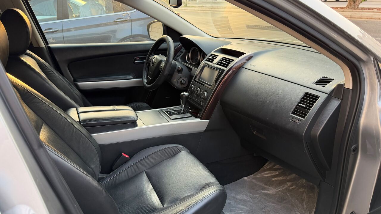Al Aziziyah, Vehicles, Cars & Trucks , SAR 38000,  Mazda CX-09,  2015,  Automatic,  220 KM,  Mazda CX-9  Top-End | Fully Loaded | 220K KM | Excellent Condition |