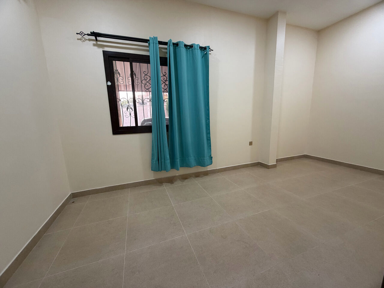 Tubli, Apartments, Flats, Houses & Villas, BHD 260/month,  3 BR,  3 Bedroom Flat For Rent Without Ewa