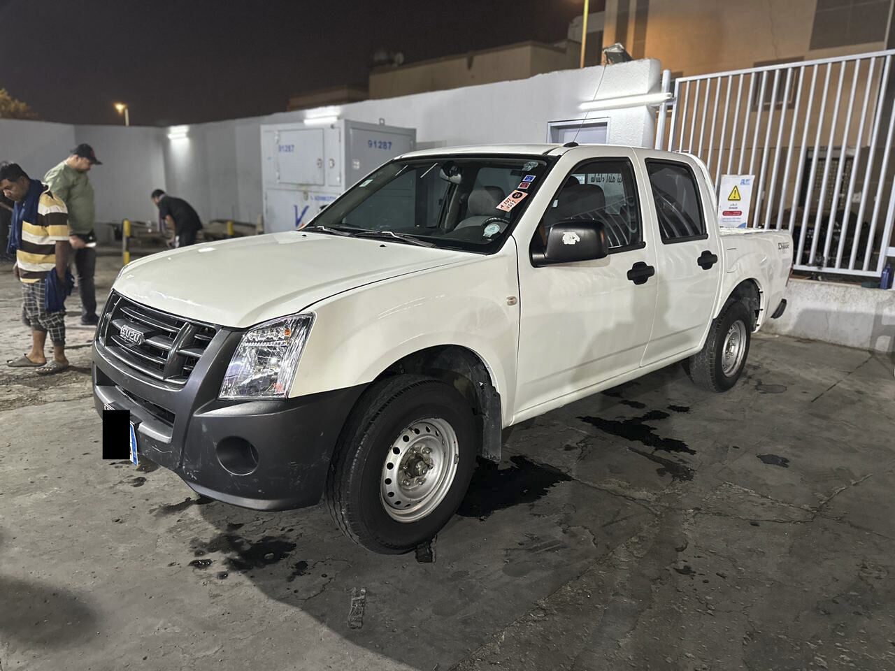 Al Malaz, Vehicles, Cars & Trucks , SAR 28000,  Isuzu D-MAX,  2012,  Manual,  340676 KM,   Pickup   &ndash; 340,616 KM &ndash; For Sale