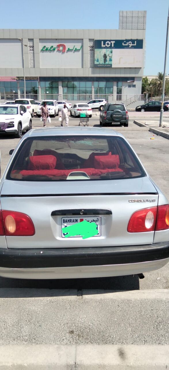 Manama, Vehicles, Cars & Trucks , BHD 710,  Toyota Corolla SE,  1998,  Automatic,  345 KM,