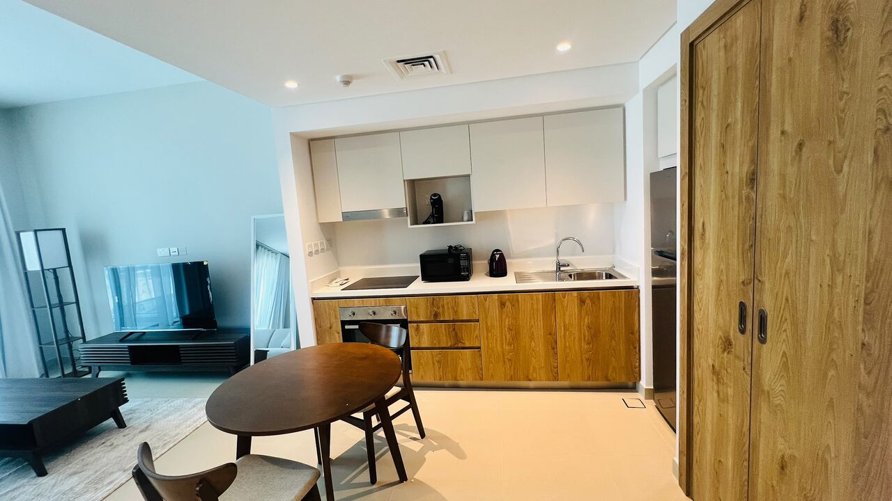 Manama, Apartments, Flats, Houses & Villas, BHD 350/month,  Furnished,  Studio,  LUXURY FURNISHED STUDIO APARTMENT FOR RENT &ndash; MARASSI RESIDENCE
