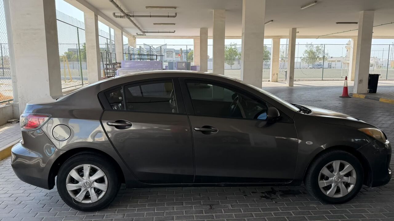 Hamad Town, Vehicles, Cars & Trucks , BHD 1450,  Mazda 3,  2013,  Automatic,  185 KM,    Model Excellent Condition Very Clean. No Works Required