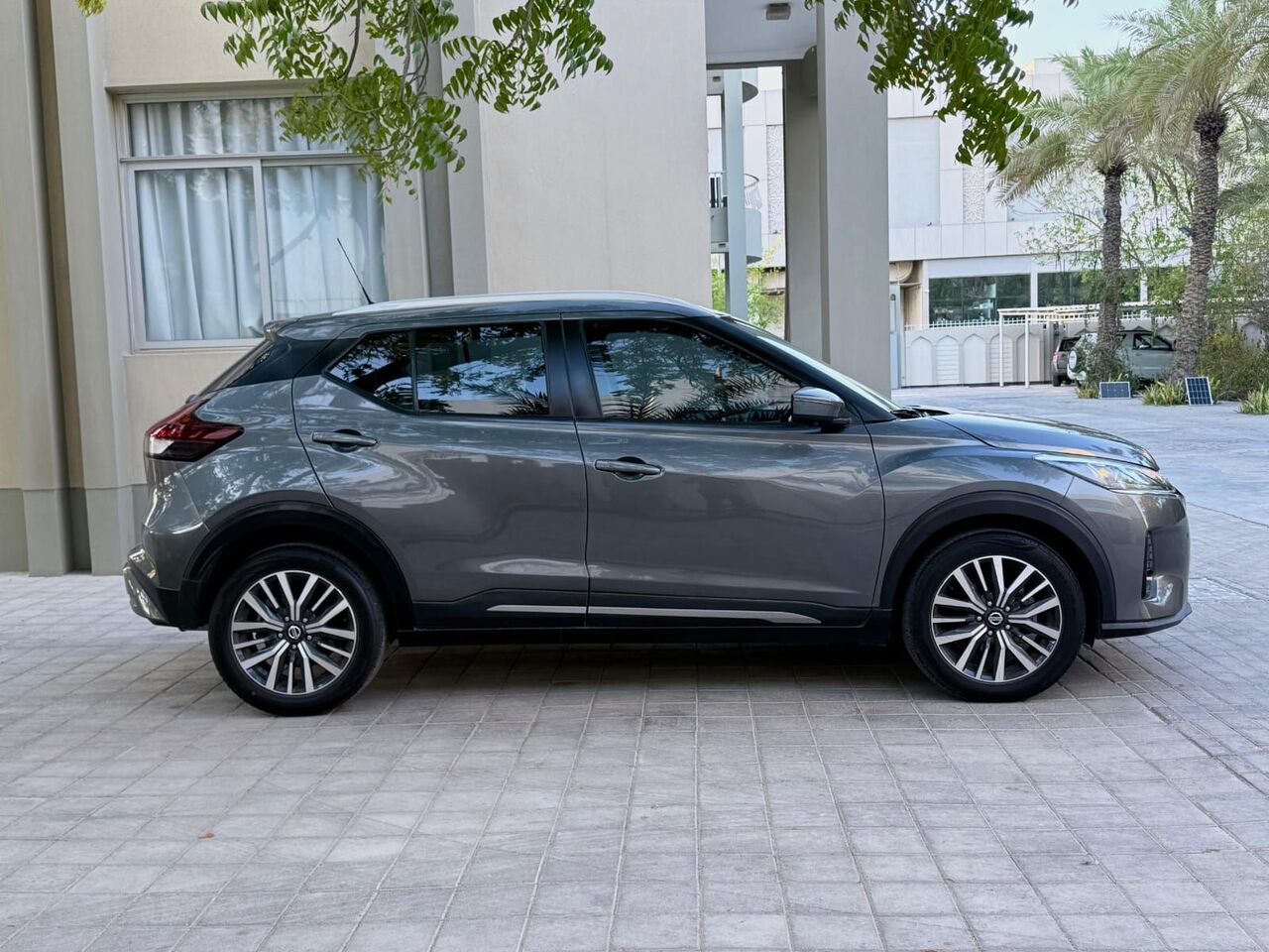 Manama, Vehicles, Cars & Trucks , BHD 4950,  Nissan Kicks,  2022,  Automatic,  31000 KM,  TART FULL OPTION