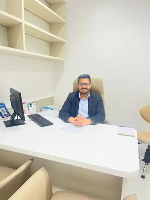 Thane, Health, Spine Surgeon In Thane