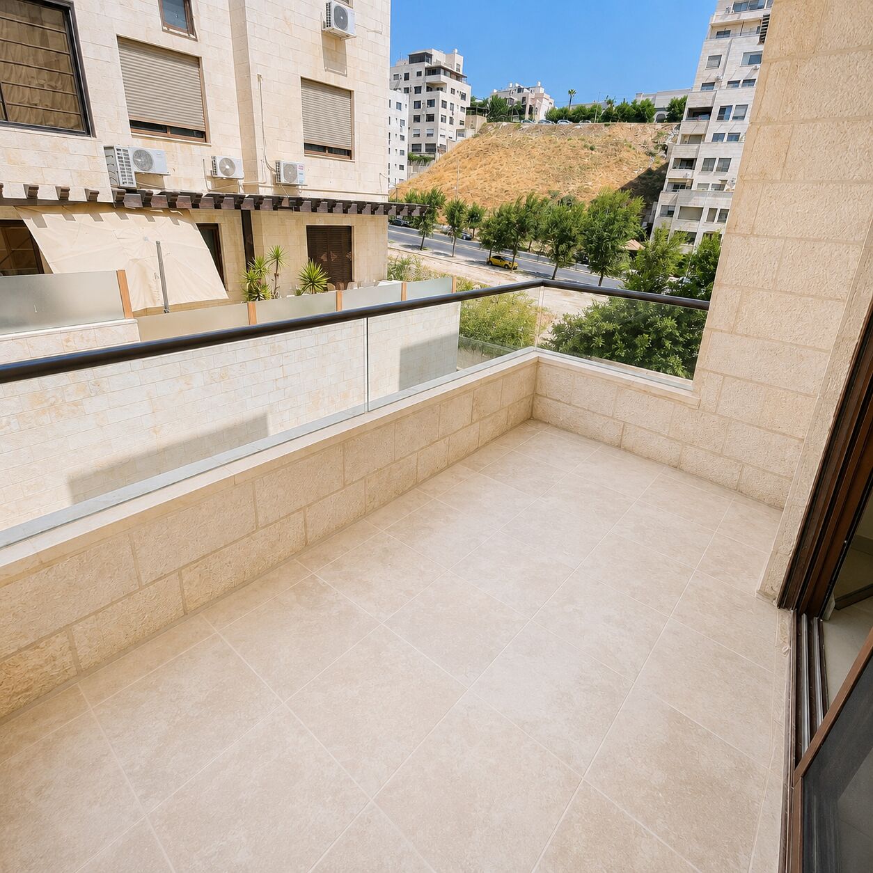 Abdoun, Apartments, Flats, Houses & Villas, JOD 20000/year,  Furnished,  3 BR,  215 Sq. Meter,  Ground Floor Apartment For Rent In Abdoun Near Taj Mall And The Saudi Embassy.