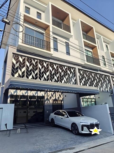 Bangkok, Villas, THB 100000,  37 Sq. Feet,  ให้เช่าโฮมออฟฟิศ 3.5 ชั้น 300 ตร.ม. โครงการ Diam