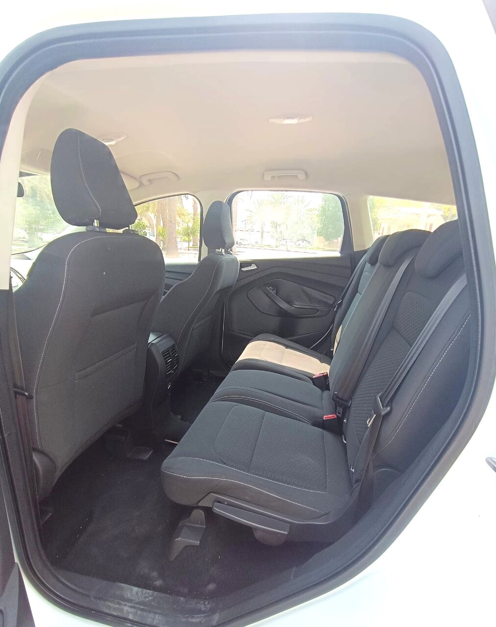 Manama, Vehicles, Cars & Trucks , BHD 3400,  Ford Escape,  2019,  Automatic,  126000 KM,  SUV