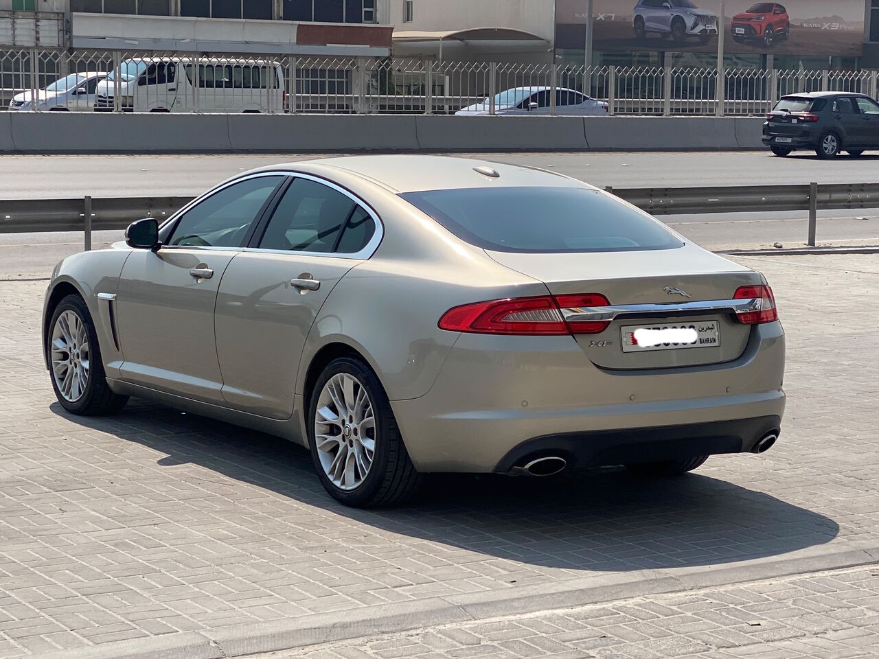 Manama, Vehicles, Cars & Trucks , BHD 1600,  Jaguar XF,  2012,  Automatic,  176350 KM,    (Gold)