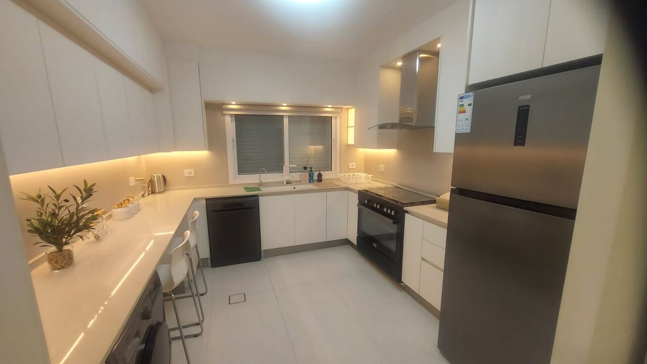Amman, Apartments, Flats, Houses & Villas, JOD 13000/year,  Furnished,  3 BR,  160 Sq. Meter,  Furnished Apartment For Rent