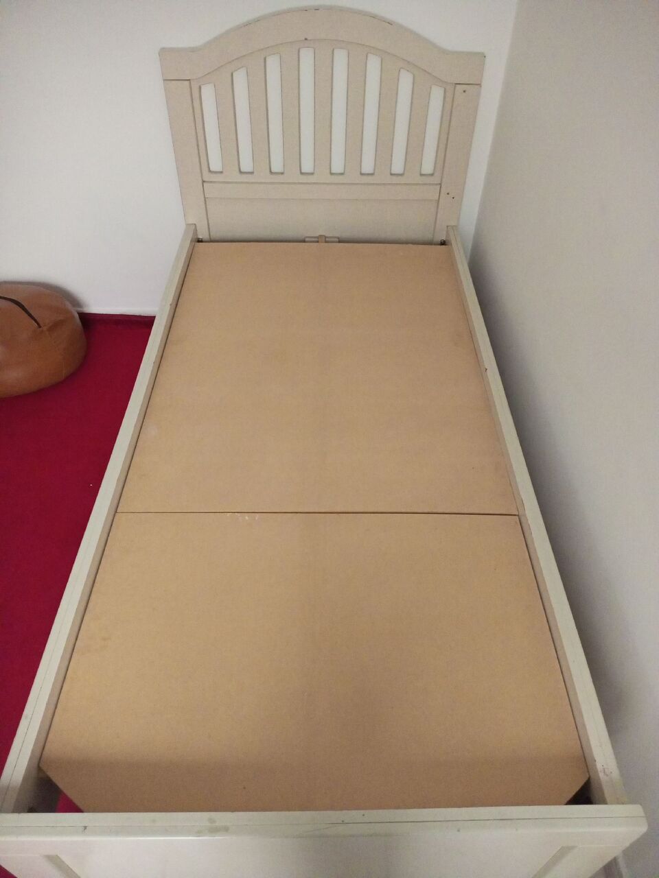 Dammam, Furniture, SAR 200,  Single Wooden Bed (Without Mattress)