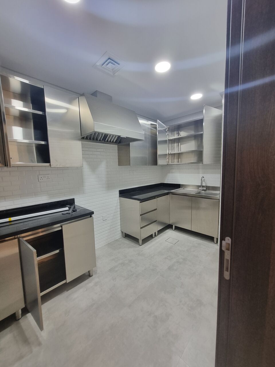 Bayan, Apartments, Flats, Houses & Villas, KWD 650/month,  4 BR,  100 Sq. Meter,  BRAND NEW FLAT FOR RENT IN BAYAN PRIME LOCATION