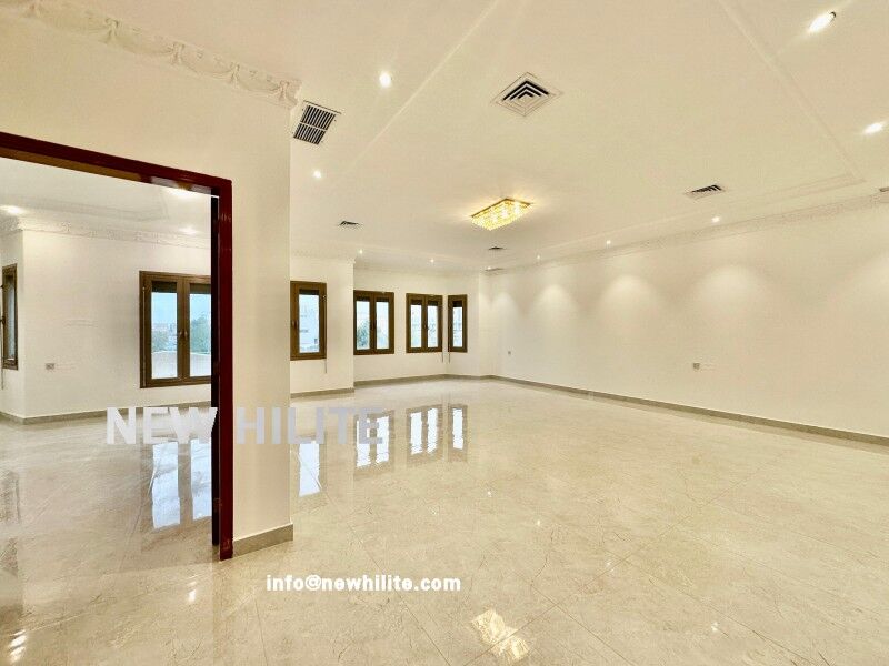 Kuwait City, Apartments, Flats, Houses & Villas, KWD 1200/month,  5 BR,  Renovated 5BR Floor For Rent In Shuhada