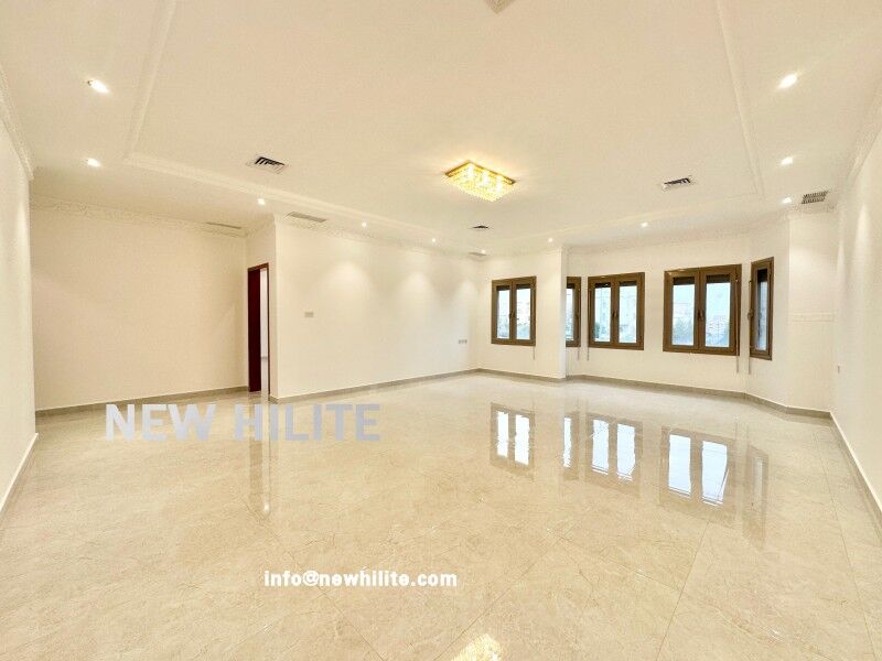 Kuwait City, Apartments, Flats, Houses & Villas, KWD 1200/month,  5 BR,  Renovated 5BR Floor For Rent In Shuhada