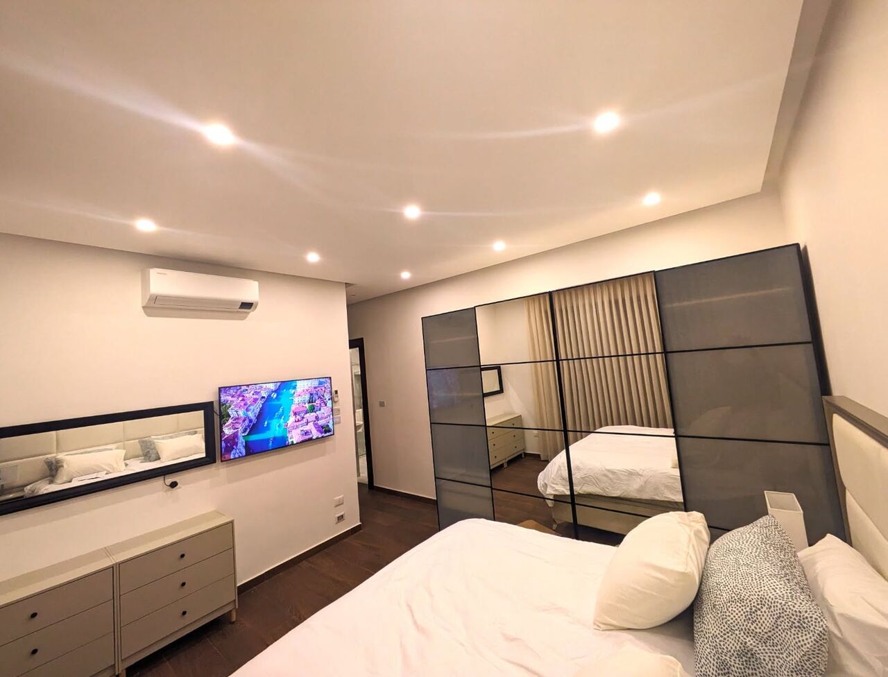 Amman, Apts/Flats Wanted, JOD 13000/year,  Furnished,  3 BR,  Sweifieh. Where Vibrant Living Meets Modern Comfort.
