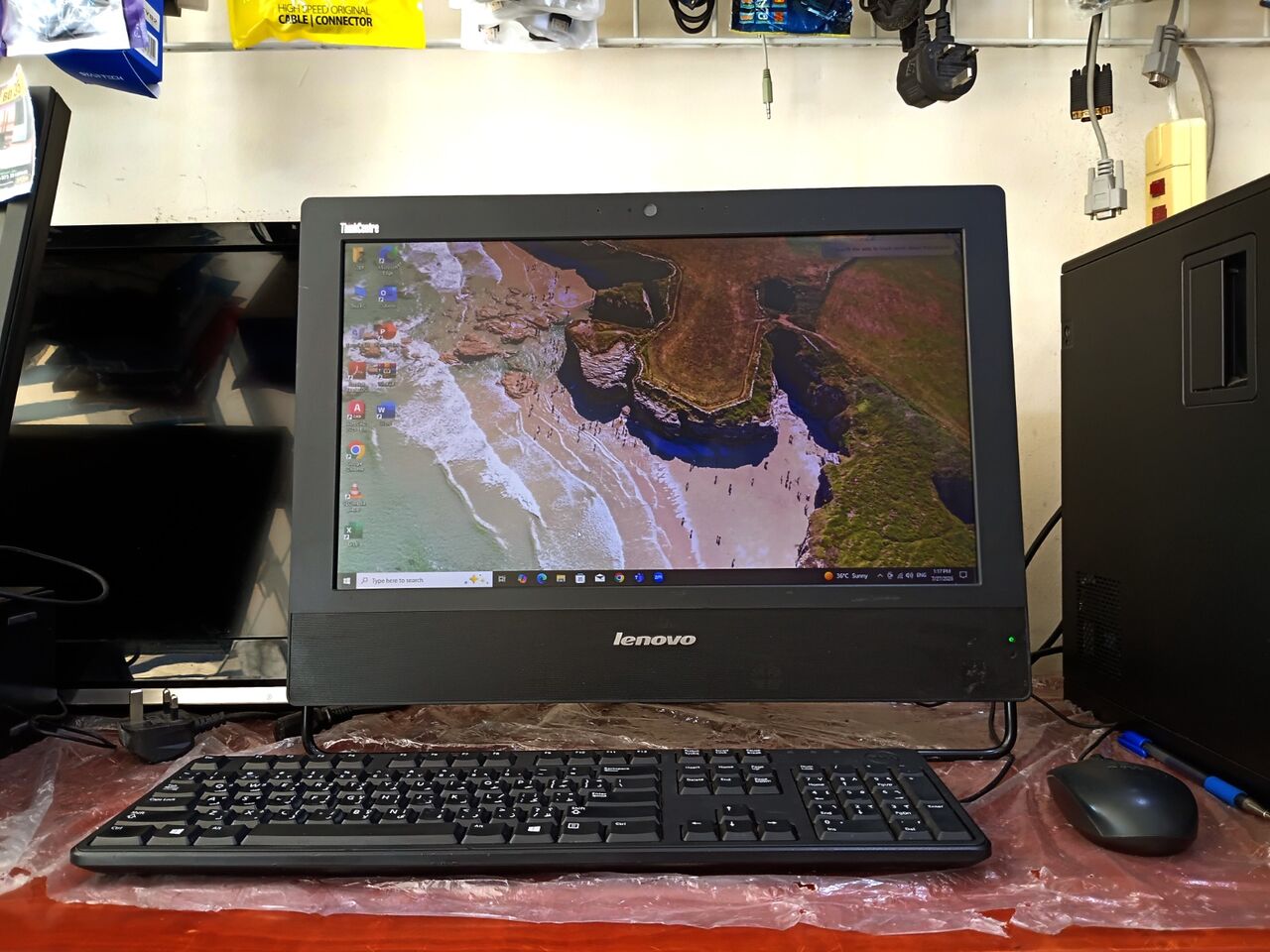 Isa Town, Computers, BHD 52,  Best Offer LENOVO All In One Core I7 4th Gen Computer Set 22" Full HD Display 256GB SSD