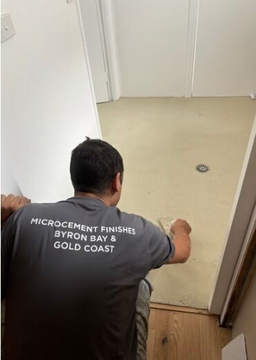 Brisbane, Construction, Modern Seamless Interiors With Microcement Over Tiles And Flooring Finishes