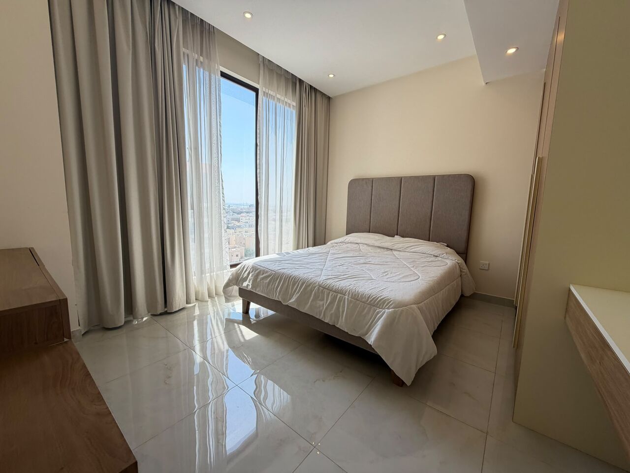 Juffair, Apartments, Flats, Houses & Villas, BHD 380/month,  Furnished,  2 BR,  APARTMENT FOR RENT IN JUFFAIR