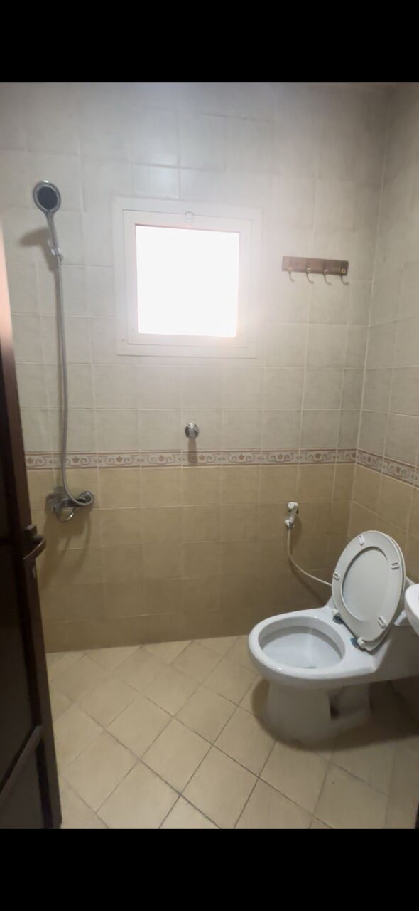 Jubail, Apartments, Flats, Houses & Villas, SAR 1750/month,  2 BR,  Unfurnished Flat For Family