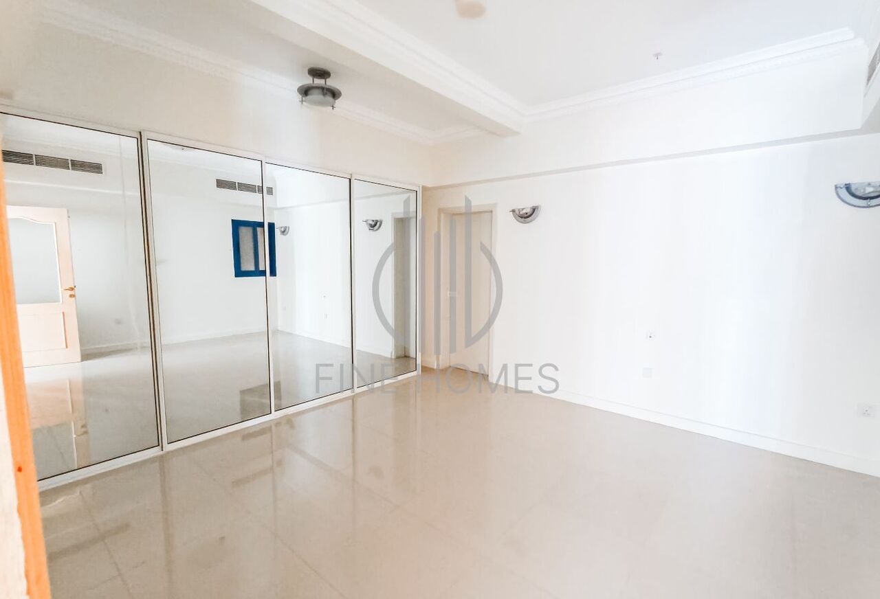 Manama, Apartments, Flats, Houses & Villas, BHD 500/month,  4 BR,  Modern 4-Bedroom Duplex Apartment For Rent In Seef