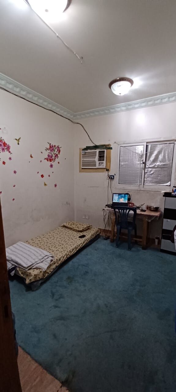 Riyadh, Rooms for Rent, SAR 1000/month,  Seperate Room Available For Rent In 3 Rooms Flat At Fifa Street Near PakHouse Restaurant