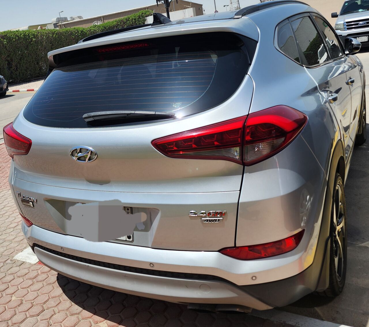 Dammam, Vehicles, Cars & Trucks , SAR 42000,  Hyundai Tucson,  2017,  Automatic,  245000 KM,    2.4 GDi Fully Loaded Single User
