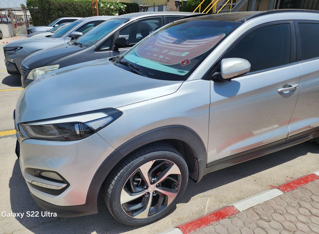 Dammam, Vehicles, Cars & Trucks , SAR 42000,  Hyundai Tucson,  2017,  Automatic,  245000 KM,    2.4 GDi Fully Loaded Single User