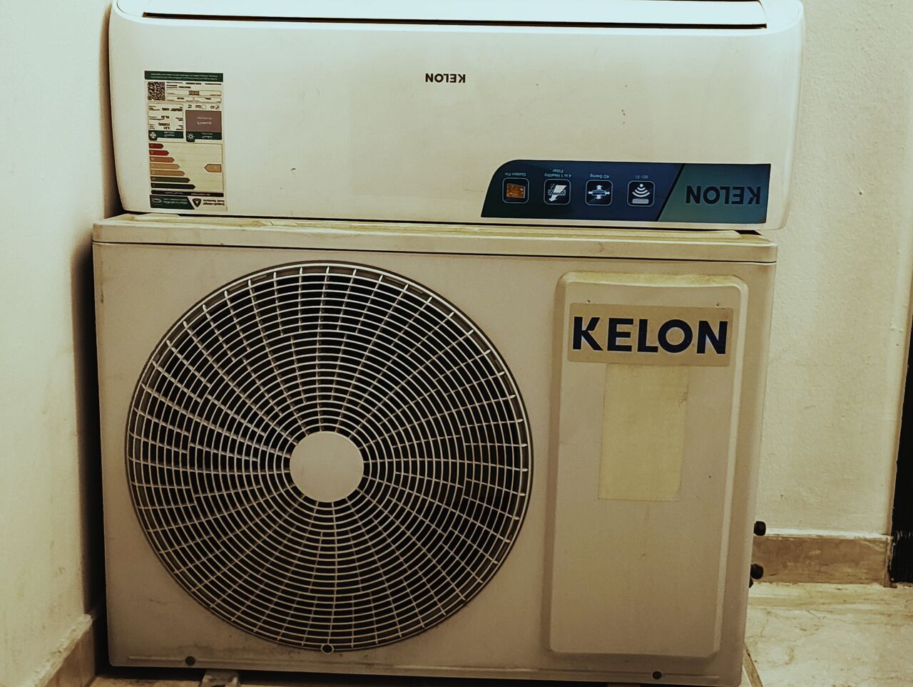 Al Malaz, Air Conditioners, SAR 1,  1.2 Ton Split AC
