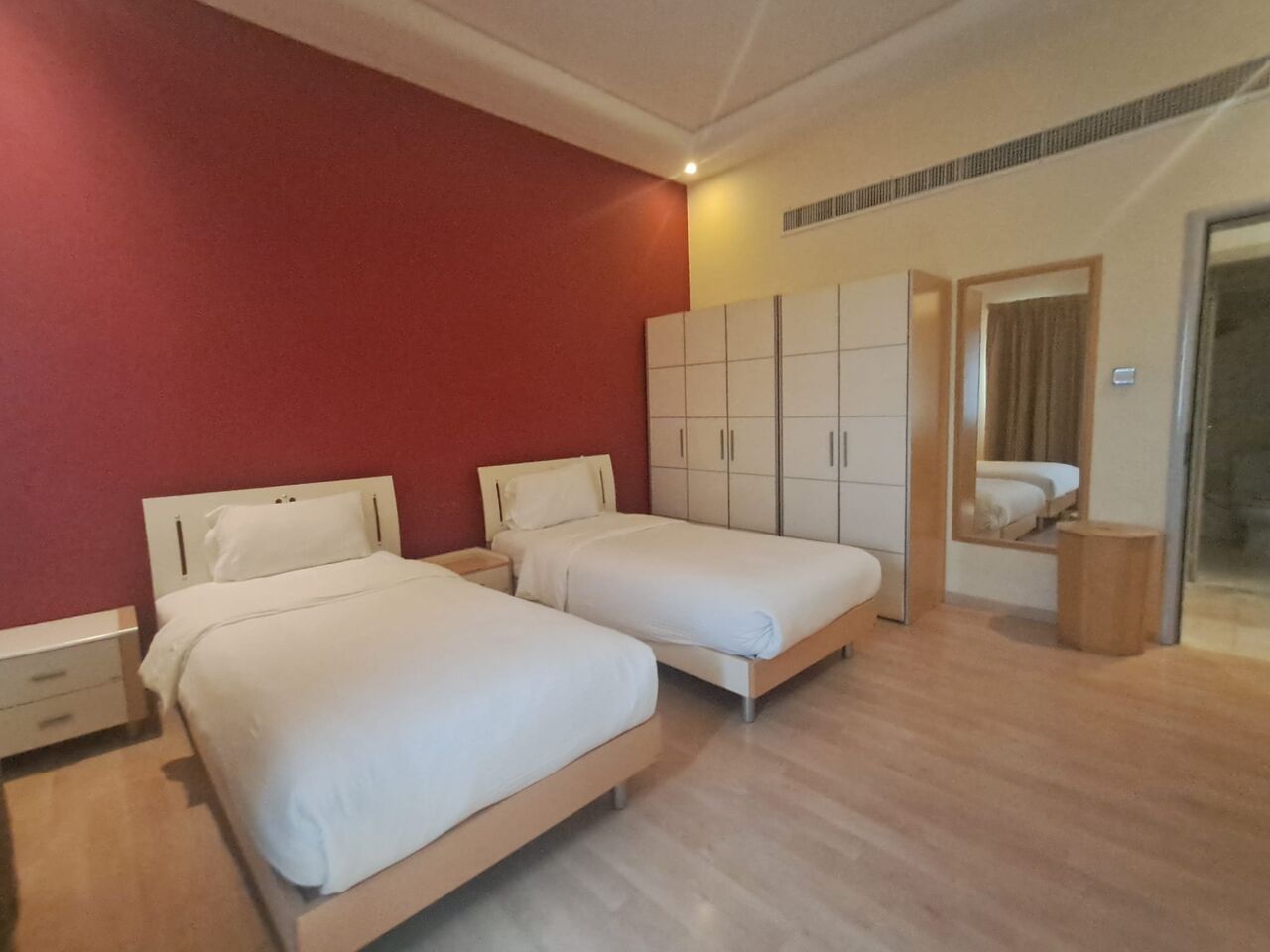 Juffair, Apartments, Flats, Houses & Villas, BHD 330/year,  Furnished,  2 BR,  2 BHK Fully Furnished Flat For Rent In Juffair