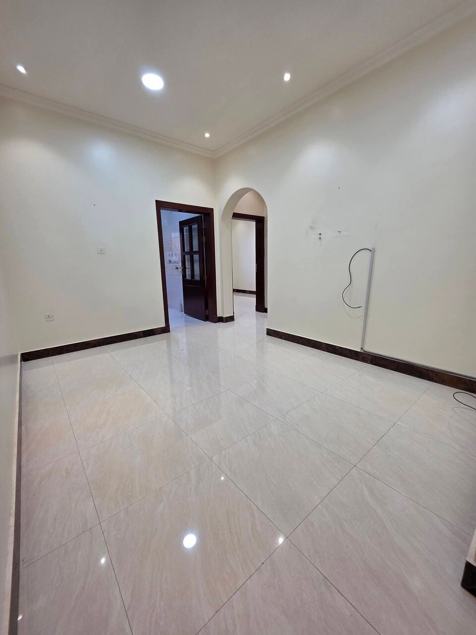 Khobar, Apartments, Flats, Houses & Villas, 2 BR,  FAMILY APARTMENT FOR RENT Layout: 2 Bedrooms + Living Room &bull; 2 Bathrooms &bull; Kitchen &bull; Spl