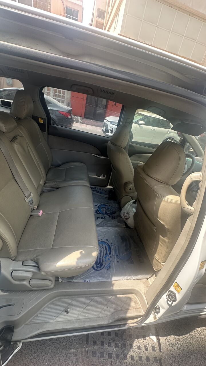 Khobar, Vehicles, Cars & Trucks , SAR 21000,  Toyota Previa,  2012,  Automatic,  390 KM,  Previa For Sale