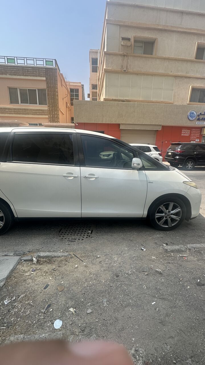 Khobar, Vehicles, Cars & Trucks , SAR 21000,  Toyota Previa,  2012,  Automatic,  390 KM,  Previa For Sale