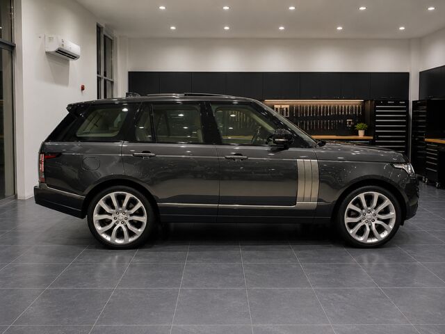 Manama, Vehicles, Cars & Trucks , BHD 14500,  Land Rover Range Rover,  2016,  Automatic,  143000 KM,  Range Rover Vogue V8