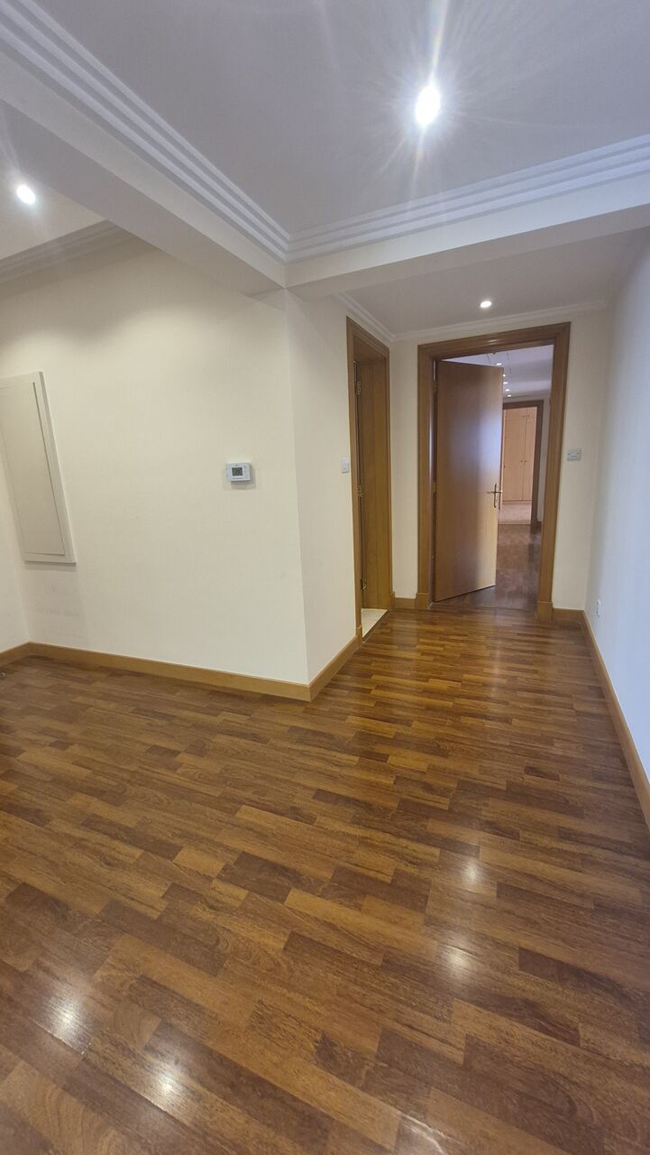 Umm Al Hassam, Apartments, Flats, Houses & Villas, BHD 500/month,  Furnished,  3 BR,  192 Sq. Meter,  Luxury Flat For Rent