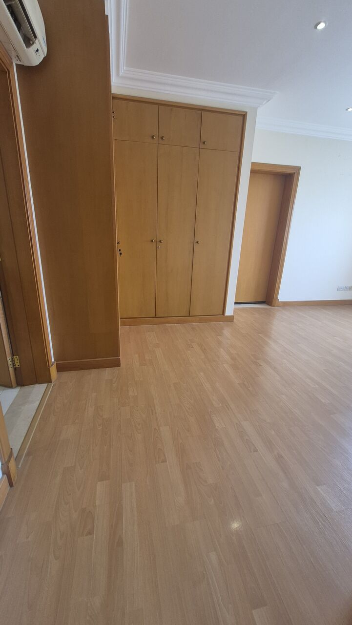 Umm Al Hassam, Apartments, Flats, Houses & Villas, BHD 500/month,  Furnished,  3 BR,  192 Sq. Meter,  Luxury Flat For Rent