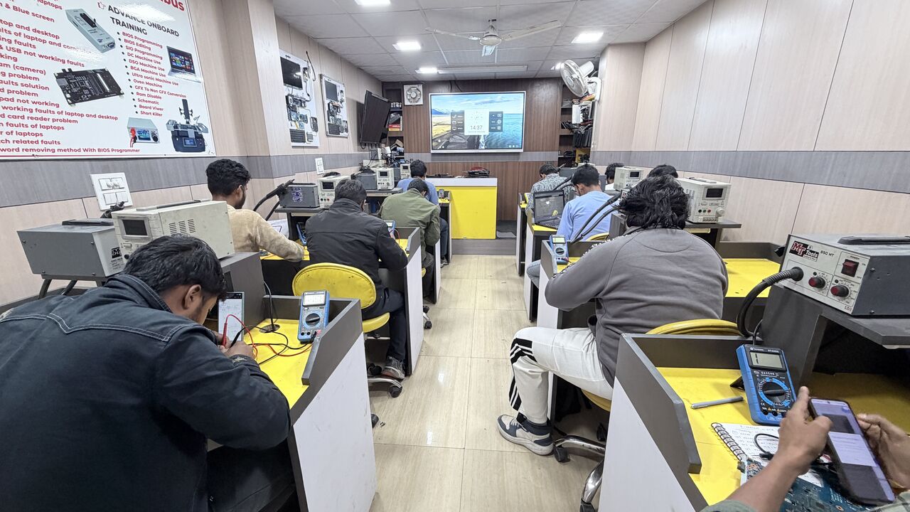 New Delhi, Lessons Offered, Laptop Repairing Center In Tilak Nagar