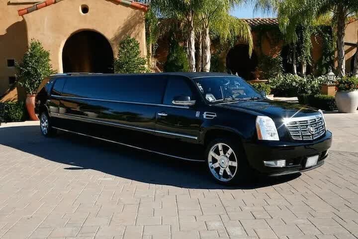 New York, Travel, Reliable Chauffeured Travel For Business And Events Limo Rental In Denver